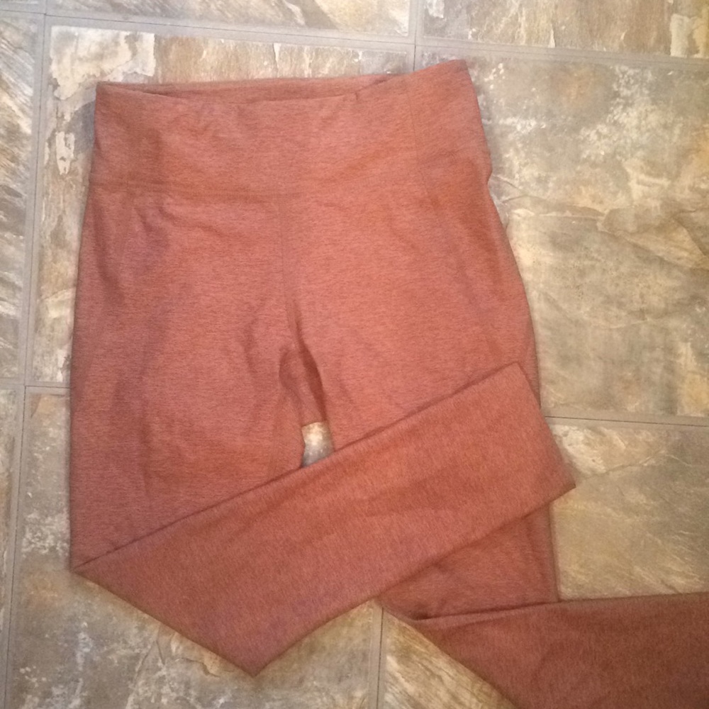 Outdoor Voices leggings in Santa Fe